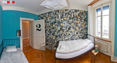 180° Panorama d'une chambre fraichement décorée au Nouveau Monde by stemutz