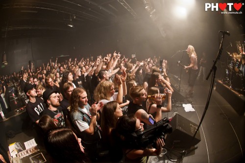 Crazy Crowd at The Burden Remains CD Release Concert @ Nouveau Monde, 17.09.2011