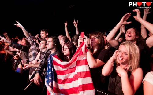 Happy Fans ... Alter Bridge @ Fri-Son, Fribourg, Switzerland, 01.11.2011