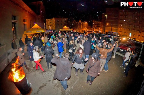 Then it started to snow !! ... Silent Disco Night @ Nouveau Monde, 17.12.2011