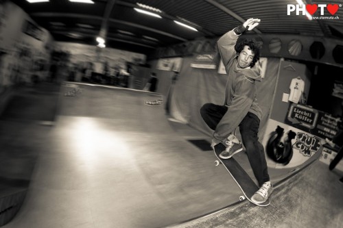 Winner Philippe Steck ... Mini-Ramp Contest 2012 @ Wuiuai Skatepark, 04.02.2012