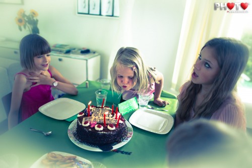 Nieces Julia, Nadja @ Goddaughter Melissa's 6th Birthday Party, 01.07.2012