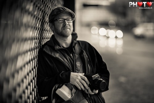 Street Portrait: Bokeh and Depth of Field ... Christopher @ Rue de Romont