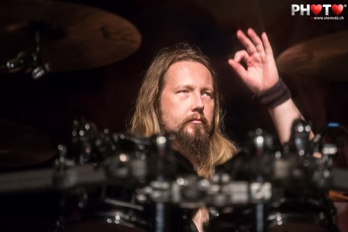 666 on one hand: Drummer Matti "Matson" Johansson with Korpiklaani 