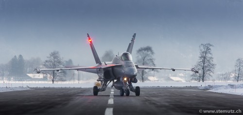 The blinking red lights are not easy to capture ... Hornet @ WEF2013