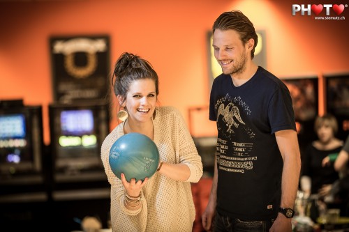 Boys and girls having fun together ... Fribowling Shoot, 06.03.2013
