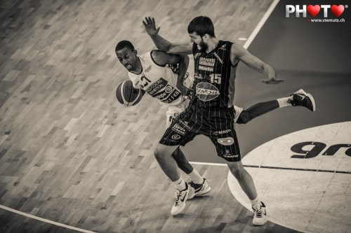 #21 Edwin DRAUGHAN, Photofri Session @ Benetton Basket Fribourg Olympic, 27.03.2013