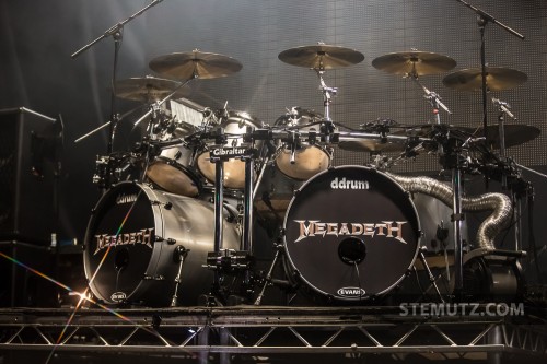 Shawn Drover's big Drumkit ... Megadeth @ Fri-Son, Fribourg, Switzerland, 29.05.2013