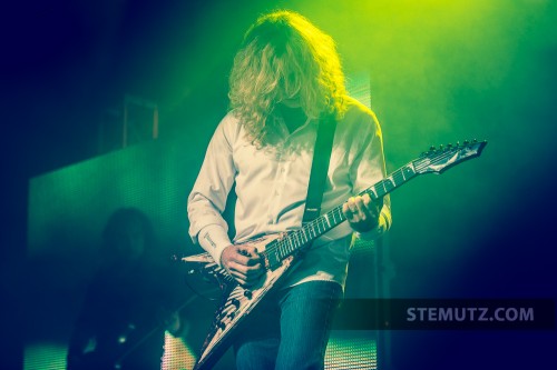 Dave Mustaine in action ... Megadeth (US) @ Fri-Son, Fribourg, Switzerland, 29.05.2013