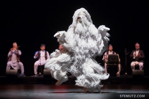 Nepal's Yeti Dance ... RFI 2013: Kids' Show, Equilibre, Fribourg, Suisse, 15.08.2013