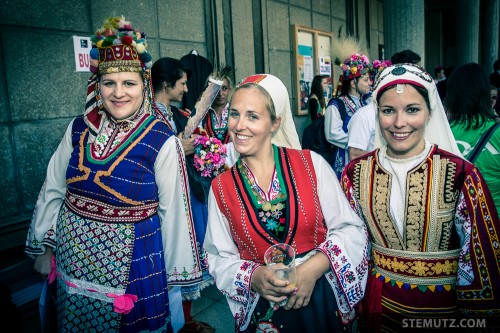 Swiss Guides in Bulgarian Dresses ... RFI 2013: Family Day, 18.08.2013