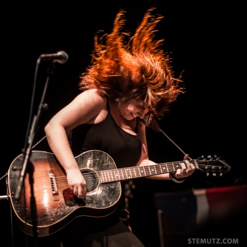 Lisa Leblanc (CAN) @ Nouveau Monde, Fribourg, Switzerland, 05.12.2013