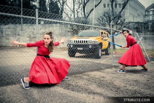 Outdoor ... Marisa & Regina Hummerknacken Shoot @ CHAMBRE NOIRE Studio, Fribourg