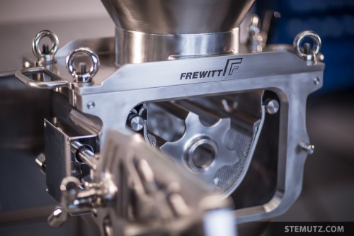 High Quality Products ... Frewitt Factory Photo Shoot, Fribourg, 24.01.2014