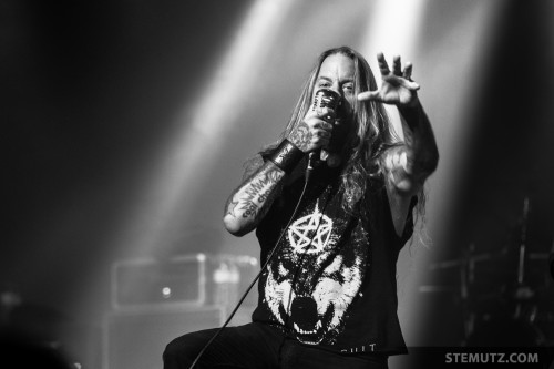 Dez' Hand ... Devildriver (US) @ Fri-Son, Fribourg, Switzerland, 28.03.2014