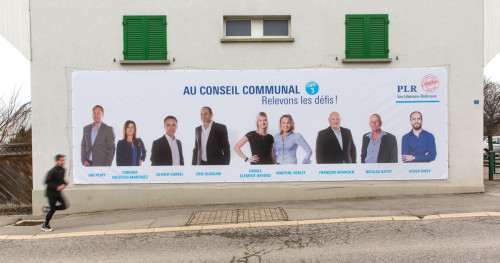Méga bâche 10x3m, PLR Villars-sur-Glâne Campagne 2016
